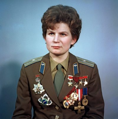 Foto in uniforme di Valentina Tereškova