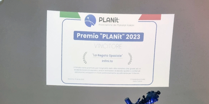 Immagine del Premio "PLANit" 2023 vinto da "La Regata Spaziale" di Infini.to