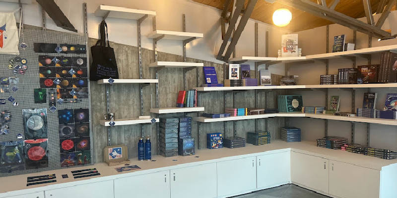 Astroshop al Piano 0 di Infini.to dopo i lavori