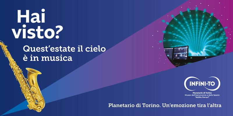 Grafica Song for Stars con sax e immagine wormhole all'interno del Planetario